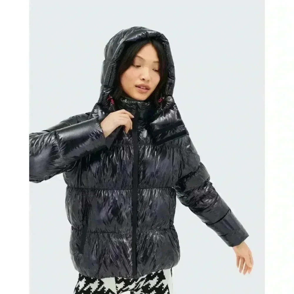 Perfect Moment Metallic January Down Jacket Black Cire NWT NEW! - Picture 3 of 13